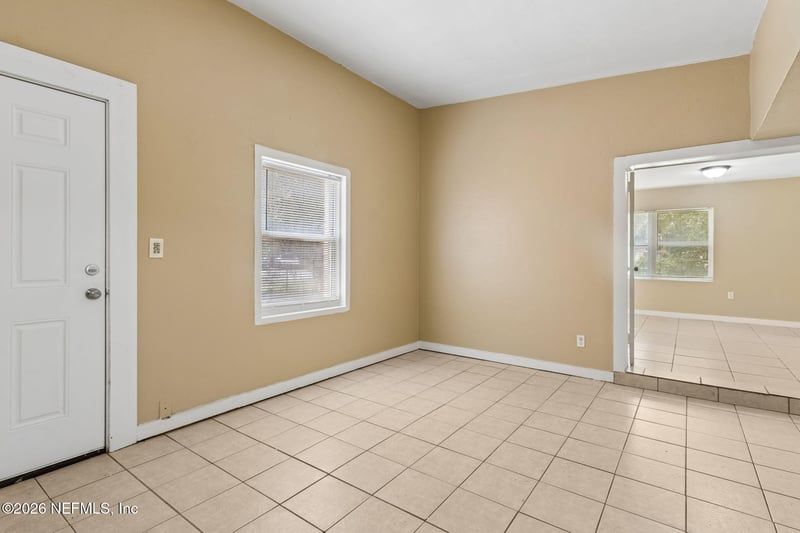 5811 Hollyhock Rd, Jacksonville, FL 32209