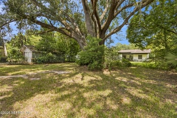 5811 Hollyhock Rd, Jacksonville, FL 32209