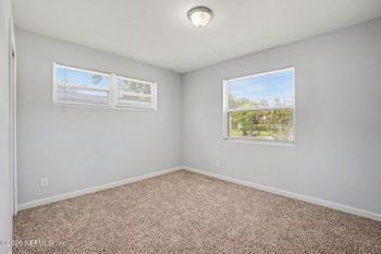 5811 Norde Dr E, Jacksonville, FL 32244
