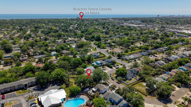 582 Aquatic Dr, Atlantic Beach, FL 32233