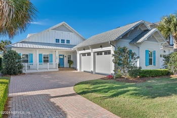 582 Coastal Oak Ln, Atlantic Beach, FL 32233