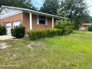 5820 Porsche Rd, Jacksonville, FL 32244
