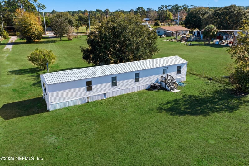 5822 Cisco Dr W, Jacksonville, FL 32219