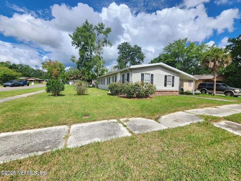 5827 Augo Ln, Jacksonville, FL 32244