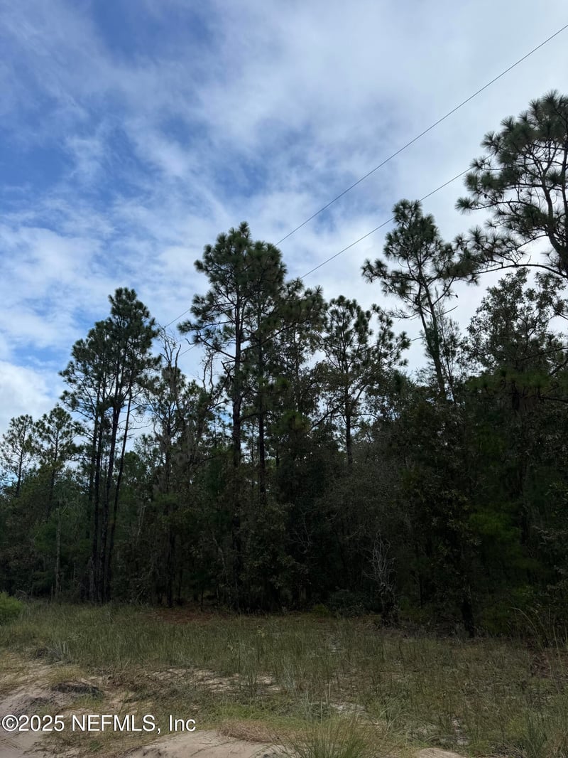 5830 Campo Dr, Keystone Heights, FL 32656