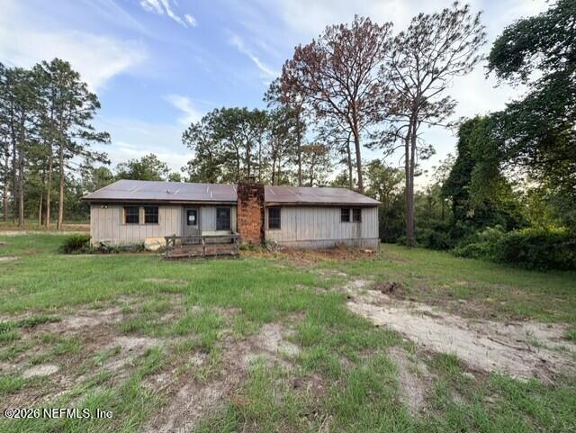 5830 Lady Bug Ln, Melrose, FL 32666