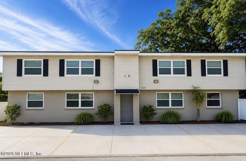 5830 Yellow Pine Ct, Jacksonville, FL 32277