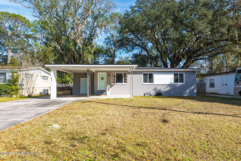5833 Norde Dr E, Jacksonville, FL 32244