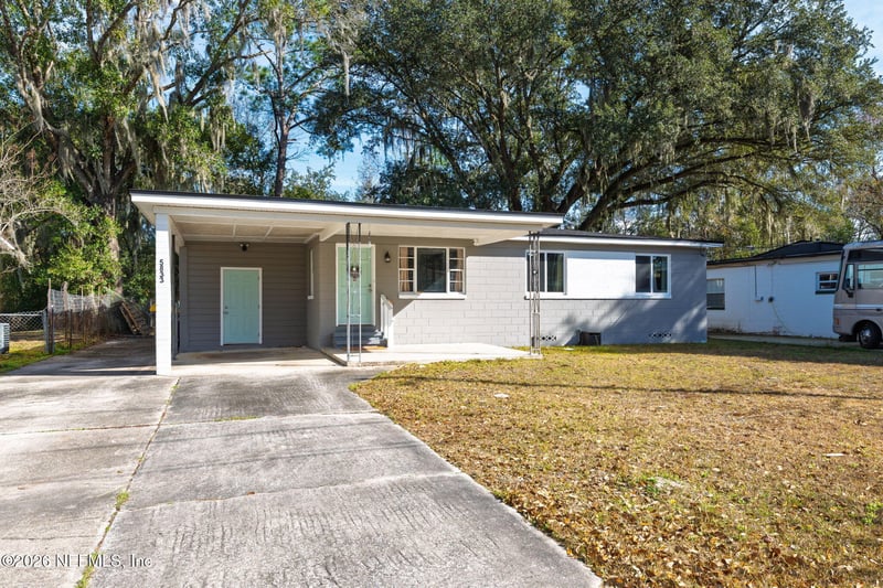 5833 Norde Dr E, Jacksonville, FL 32244