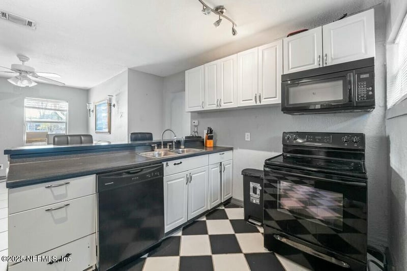 5839 110th St, Jacksonville, FL 32244