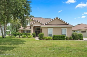 584 Chestwood Chase Dr, Orange Park, FL 32065