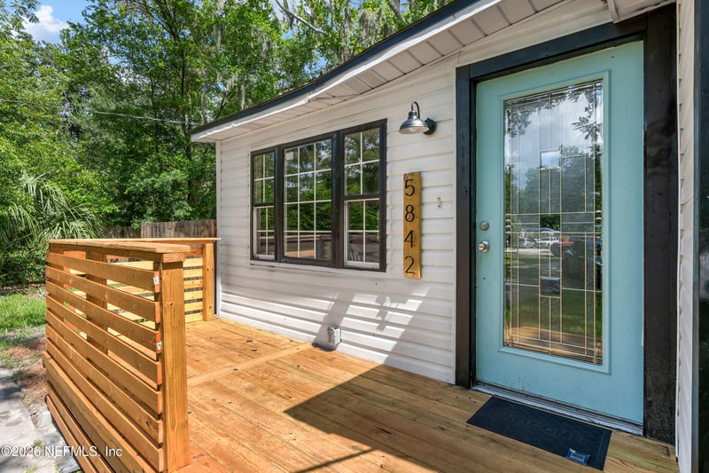 5842 Pickettville Rd, Jacksonville, FL 32254