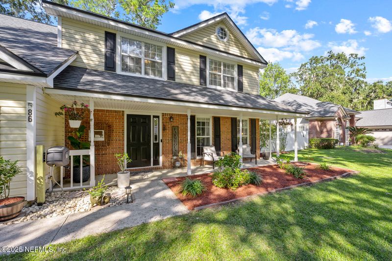 586 Hibernia Oaks Dr, Fleming Island, FL 32003