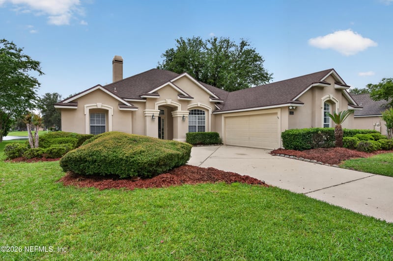 587 Oakmont Dr, Orange Park, FL 32073