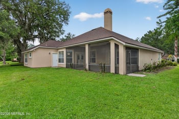 587 Oakmont Dr, Orange Park, FL 32073