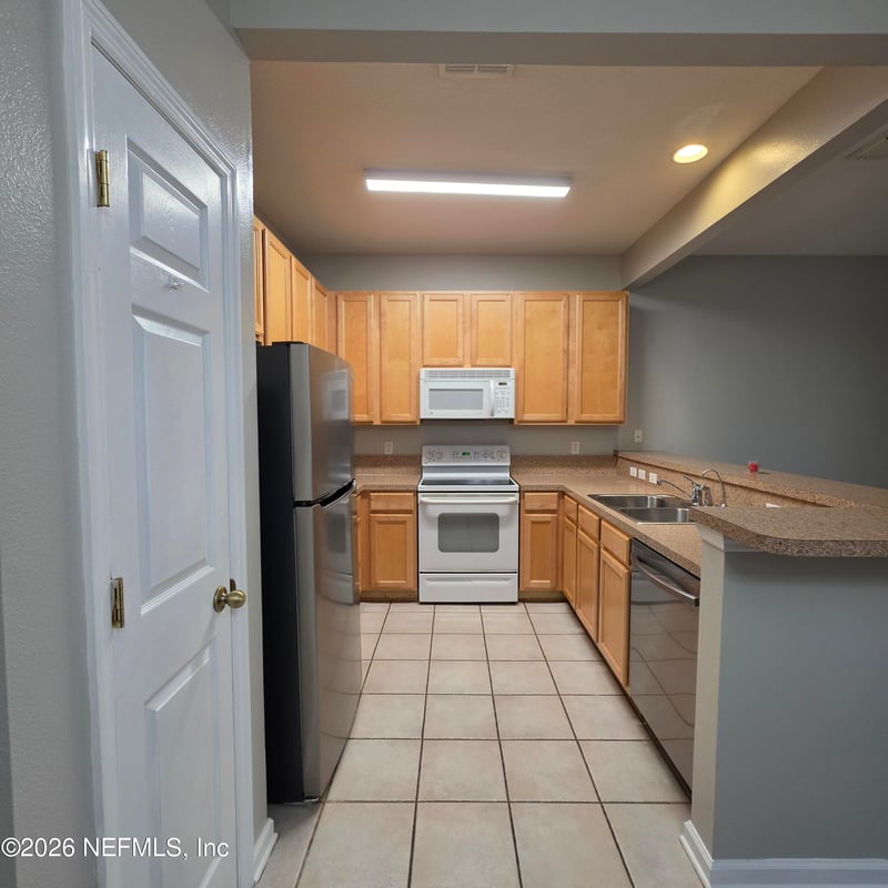 5875 Parkstone Crossing Dr, Jacksonville, FL 32258