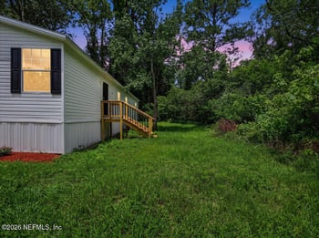 5875 Spruce Rd, Macclenny, FL 32063