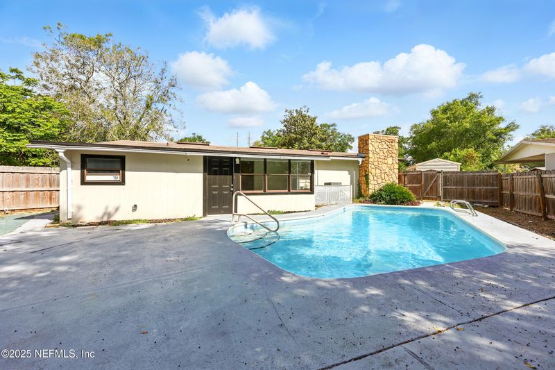 588 Madeira Dr, Orange Park, FL 32073