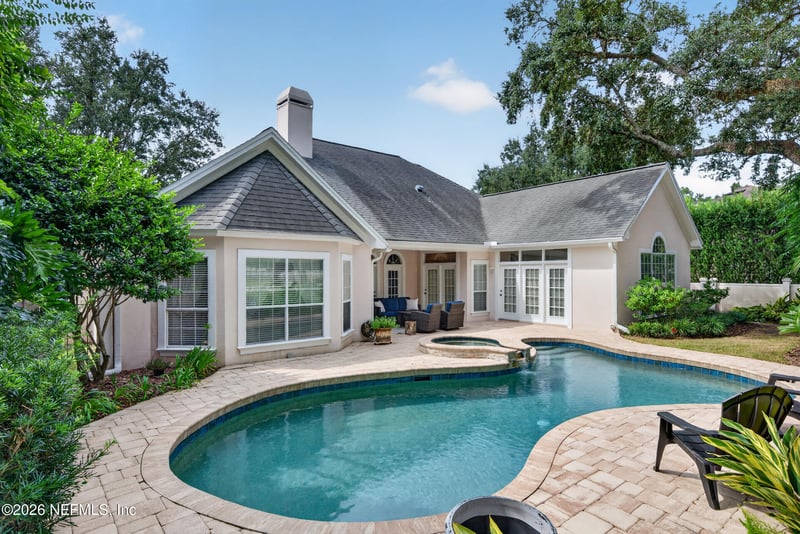 591 Thornwood Ln, Orange Park, FL 32073