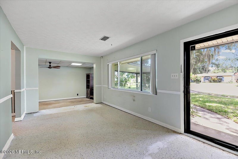 5911 Marty Ct, Jacksonville, FL 32216