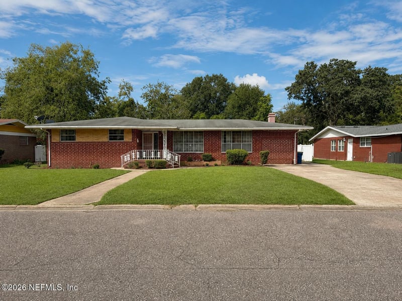 5918 Lusaid Dr, Jacksonville, FL 32209