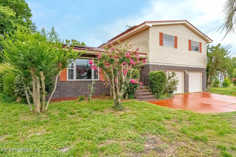 5922 Triumph Ln W, Jacksonville, FL 32244