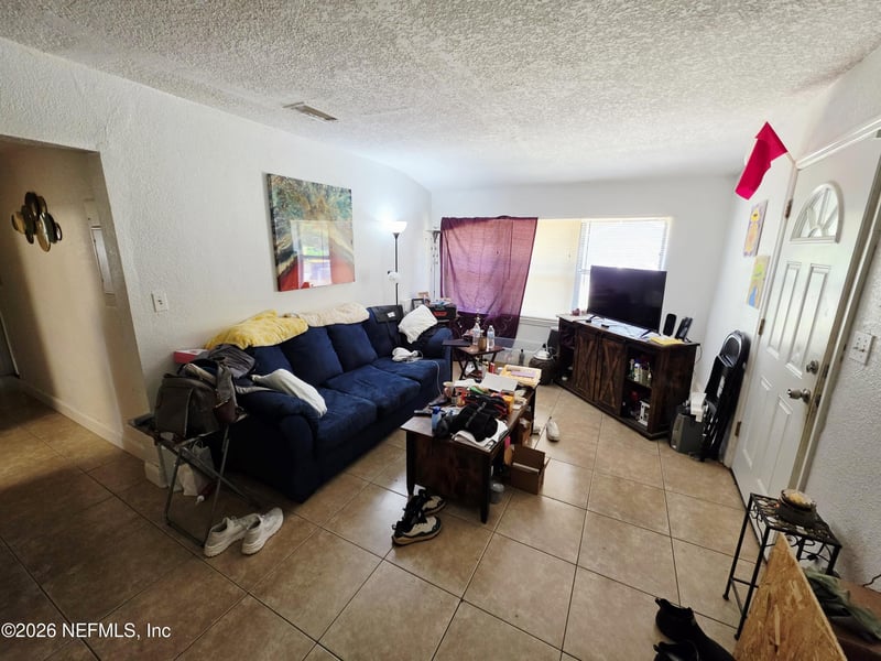 5925 Briley Ave, Jacksonville, FL 32208