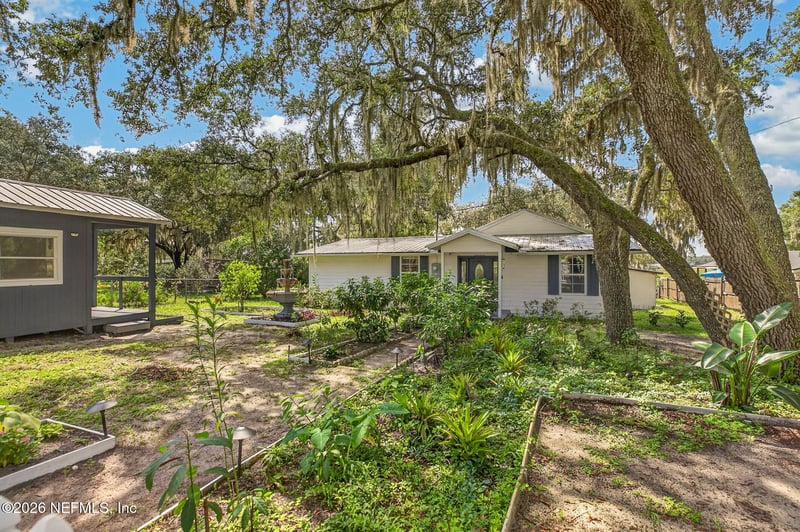 5927 White Sands Rd, Keystone Heights, FL 32656