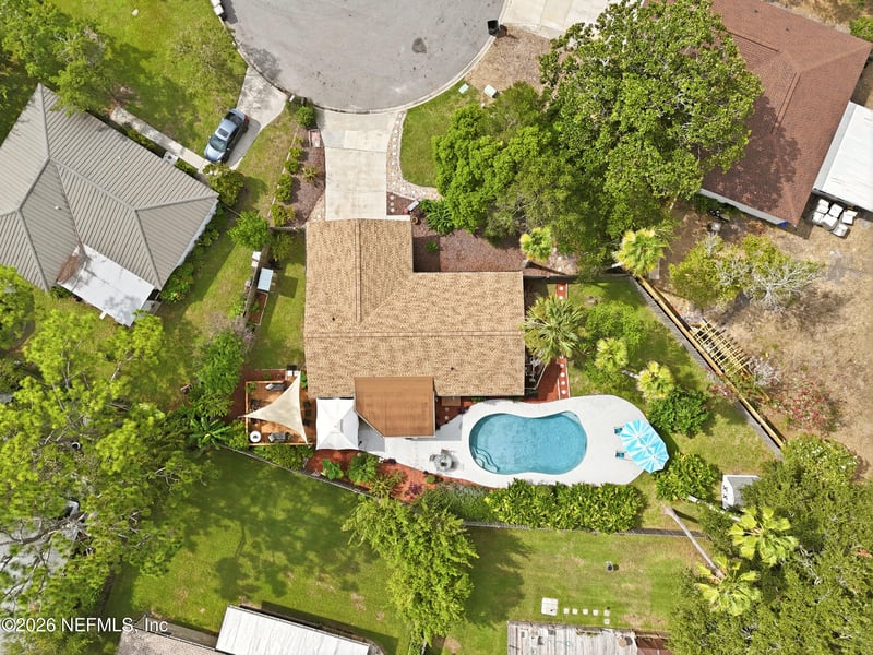 593 Cruiser Ln, Atlantic Beach, FL 32233