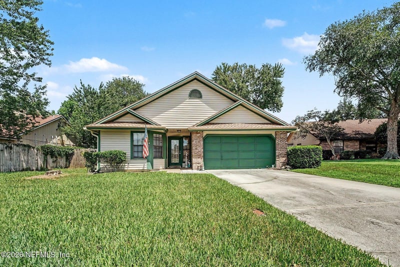 593 Hewes Pl, Orange Park, FL 32073