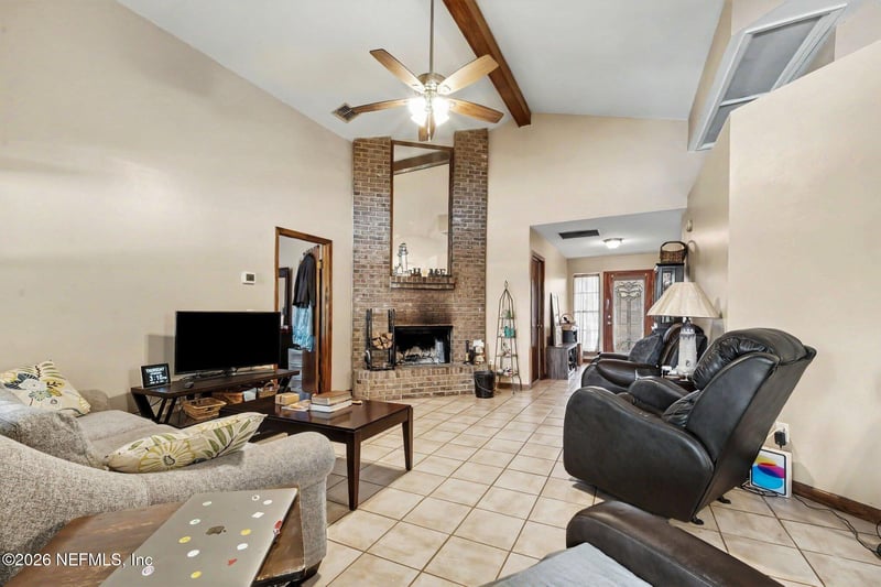 593 Hewes Pl, Orange Park, FL 32073