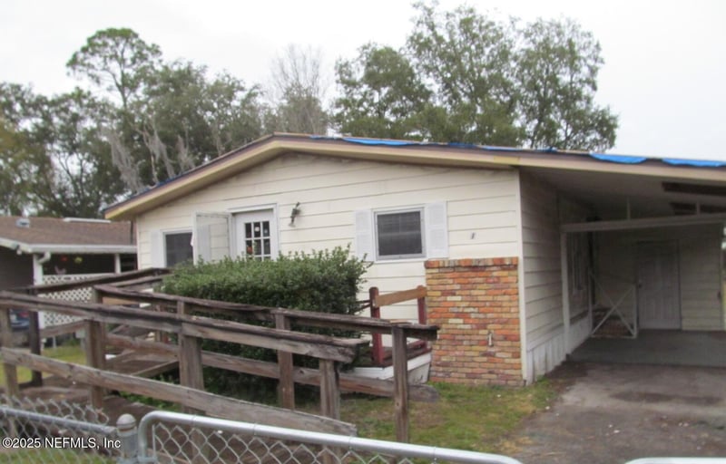 5931 Longchamp Dr, Jacksonville, FL 32244