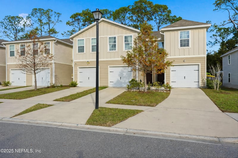 5935 Creekside Crossing Dr, Jacksonville, FL 32210