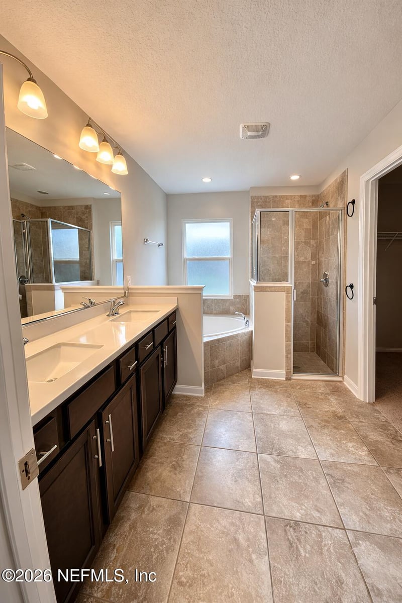 5937 Round Table Rd, Jacksonville, FL 32254