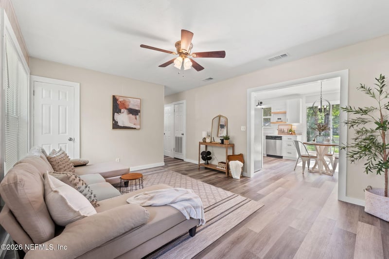 594 Cedar Ave, Baldwin, FL 32234