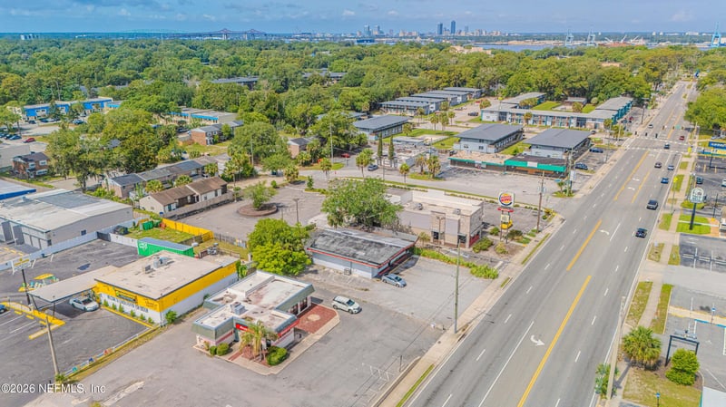 5940 Merrill Rd, Jacksonville, FL 32277