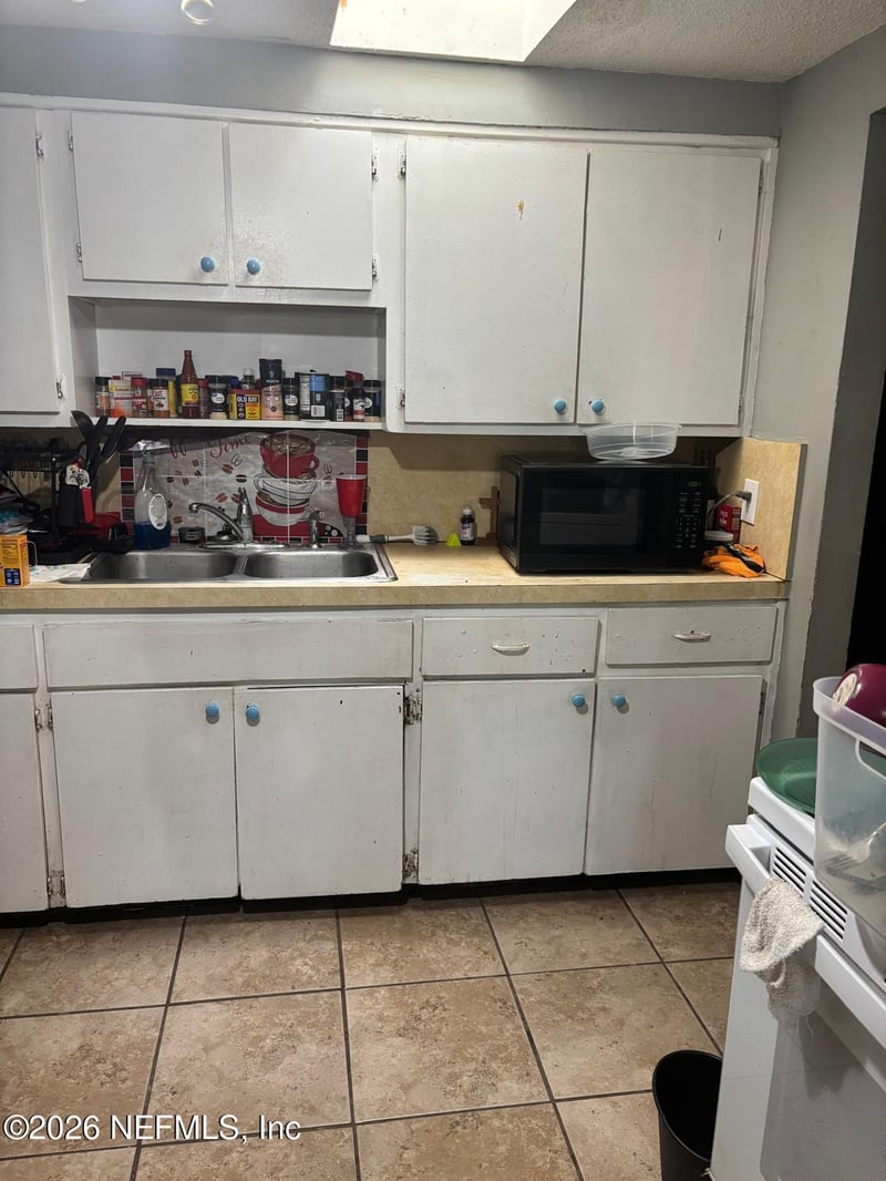 5974 Charles D Evers Dr, Jacksonville, FL 32219