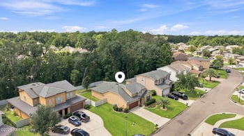 598 Amber Creek Dr, Jacksonville, FL 32218