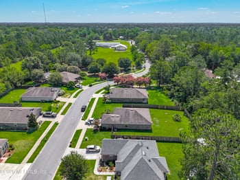 5980 Sands Pointe Dr, Macclenny, FL 32063