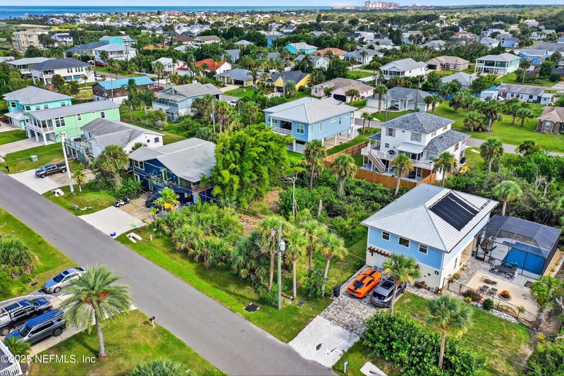 6 Flagler Dr, Palm Coast, FL 32137