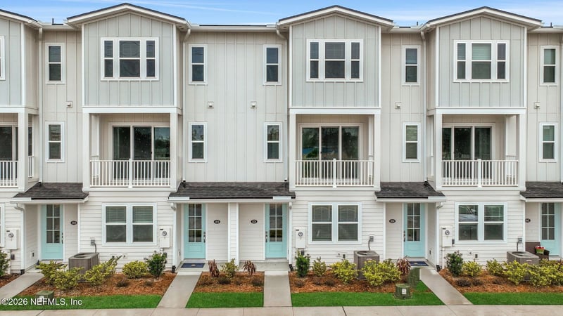 6 N Beach Way N, Jacksonville Beach, FL 32250