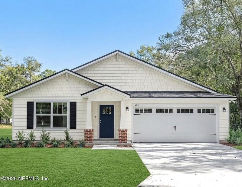 60 Kirk Rd, Jacksonville, FL 32218