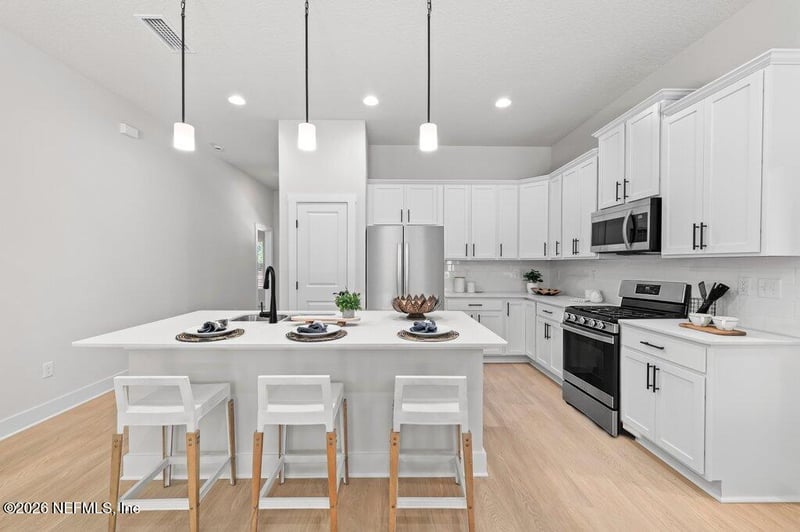 600 Bulls Bay Hw, Jacksonville, FL 32220