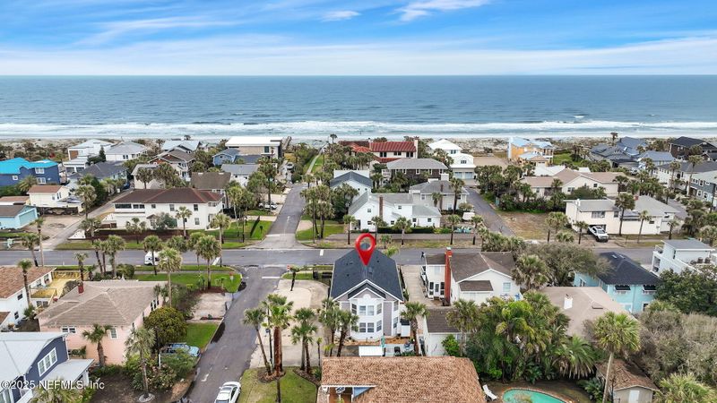 600 First St, Neptune Beach, FL 32266