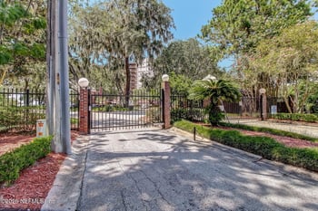 6000 San Jose Blvd #6-B, Jacksonville, FL 32217