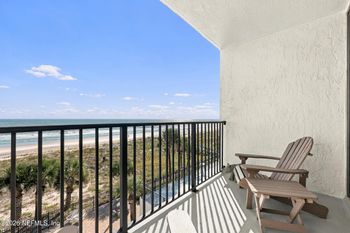 601 1st St S #4E, Jacksonville Beach, FL 32250