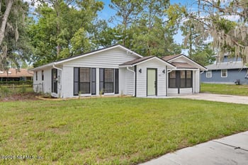 6015 Royal Estates Pl, Jacksonville, FL 32277