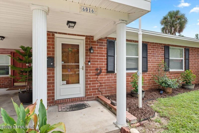 6016 Holly Bay Ct, Jacksonville, FL 32211