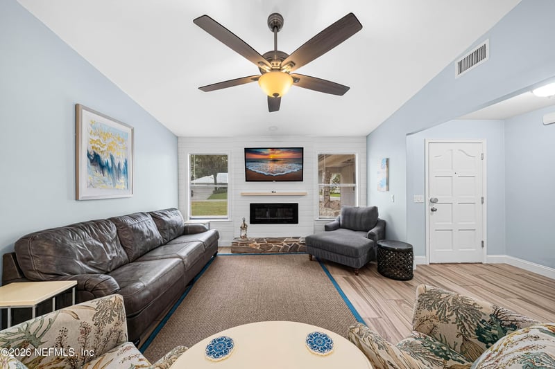 602 St Augustine South Dr, St Augustine, FL 32086