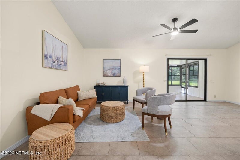 604 N 15th St, Fernandina Beach, FL 32034